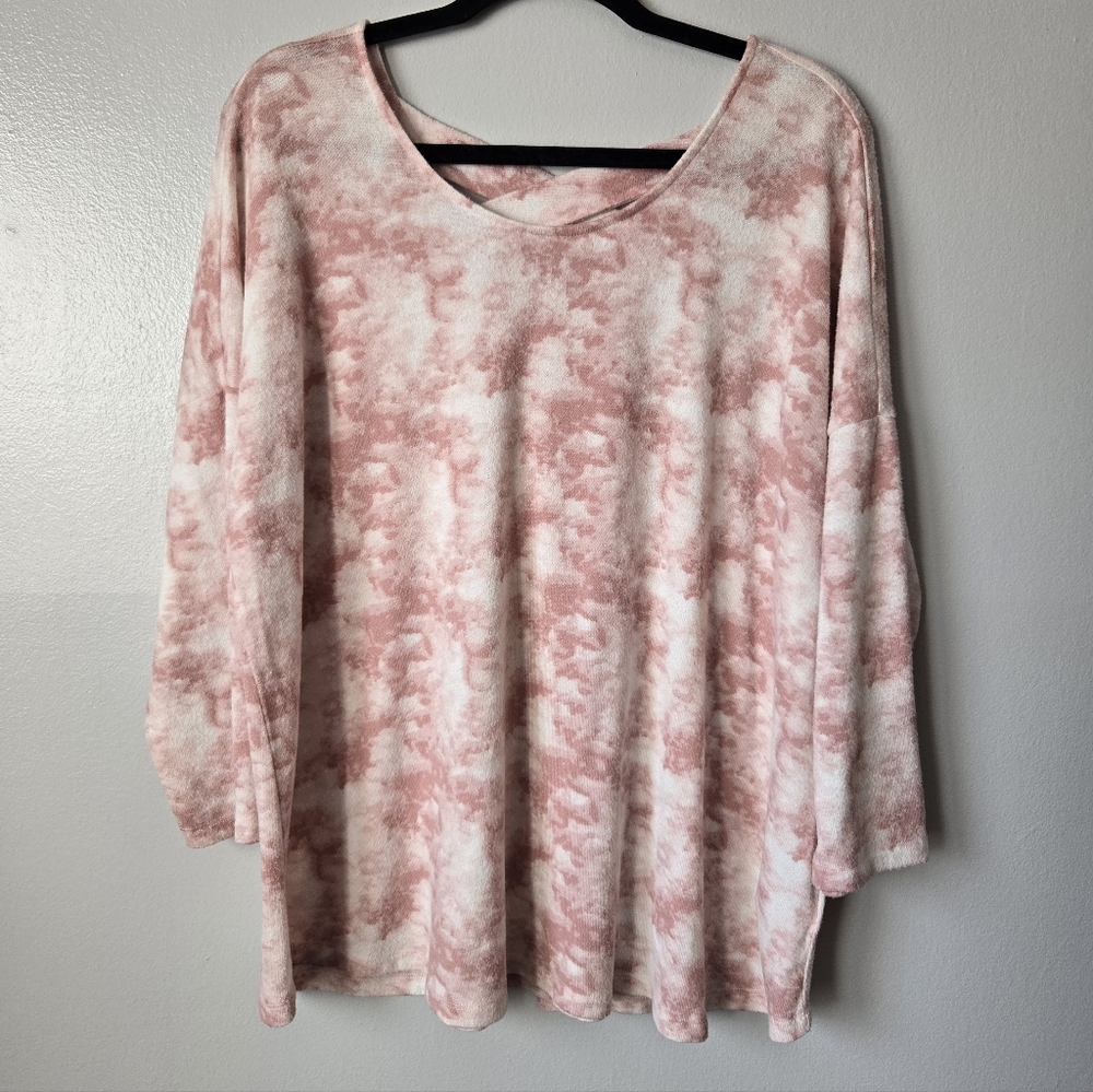 Wallpapher XL Pink Marble Tie Dye Criss Cross Back Long Sleeve Sweater Top